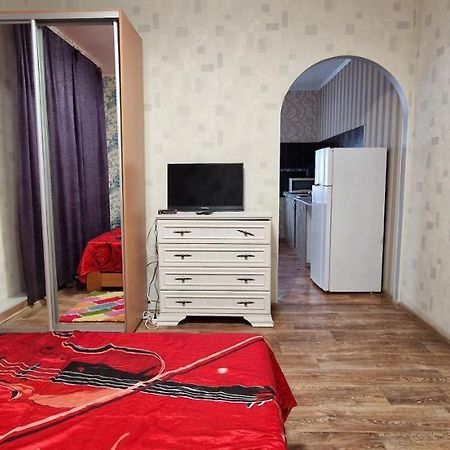 Yanovskogo 1K Shin Apartment Kropîvnîțkîi Exterior foto